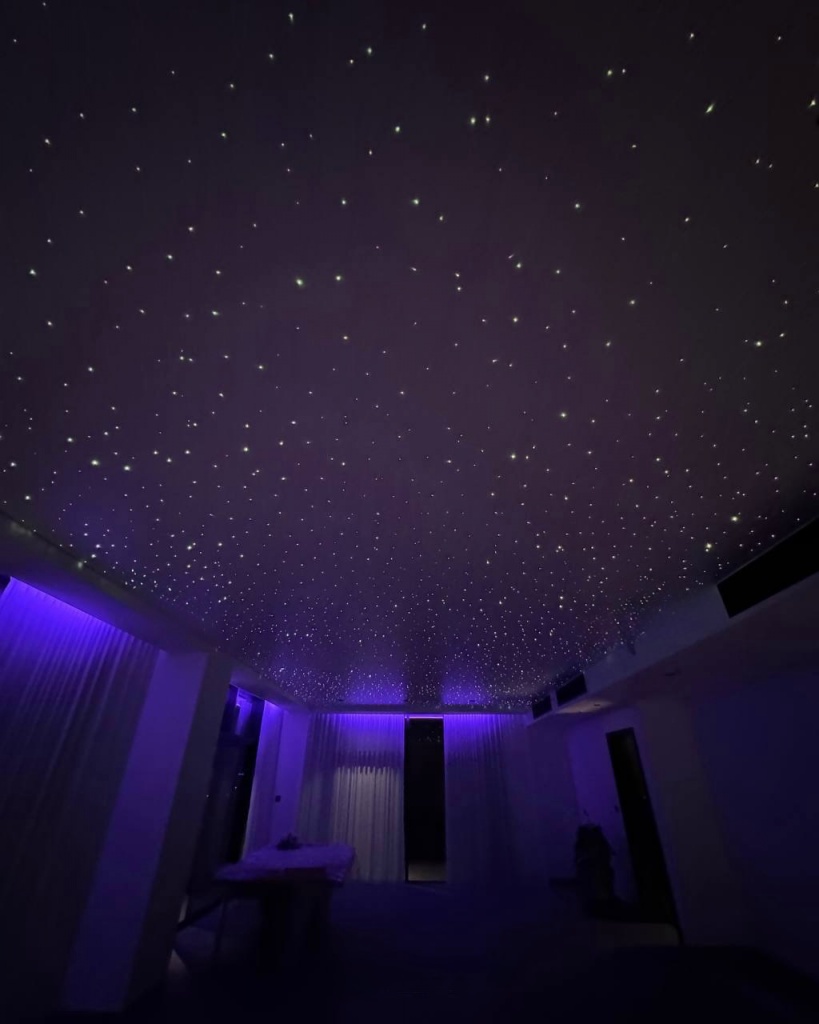 Backlit yoga studio stretch ceiling – seamless LED ceiling lighting for calm and relaxing wellness interiors Backlit yoga studio stretch ceiling – seamless LED ceiling lighting for calm and relaxing wellness interiors