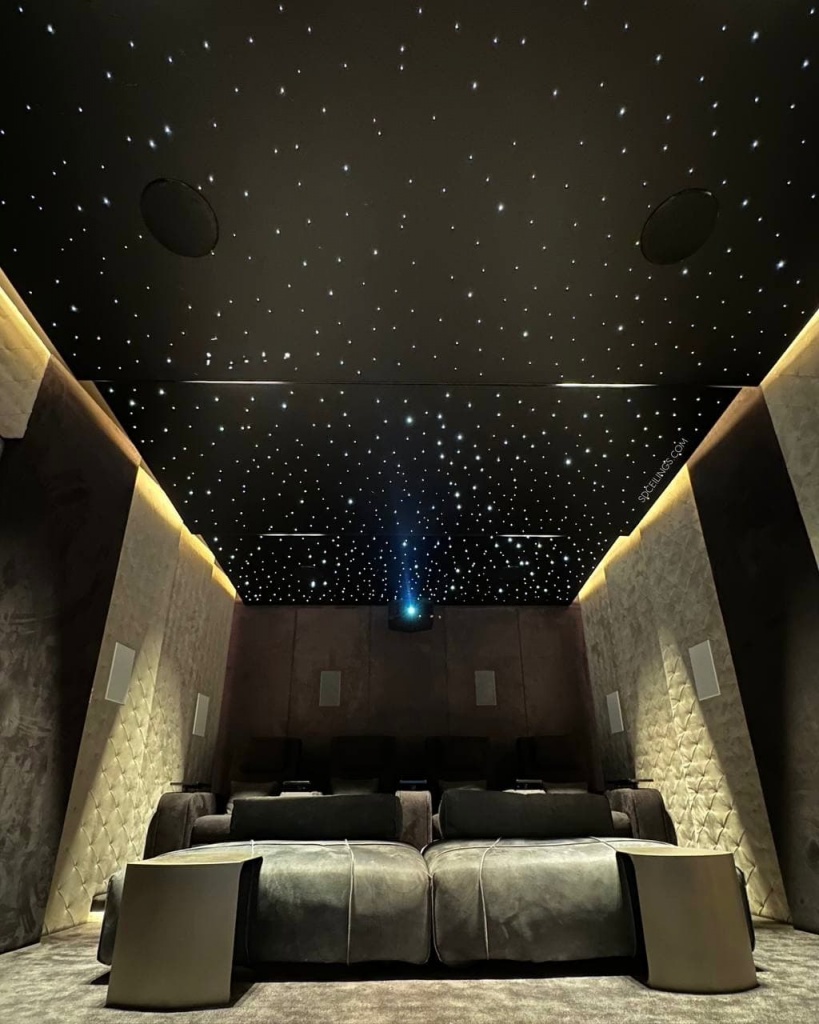 Lighting design in Dubai with stretch ceiling system – uniform LED illumination for modern residential and commercial interiors Lighting design in Dubai with stretch ceiling system – uniform LED illumination for modern residential and commercial interiors