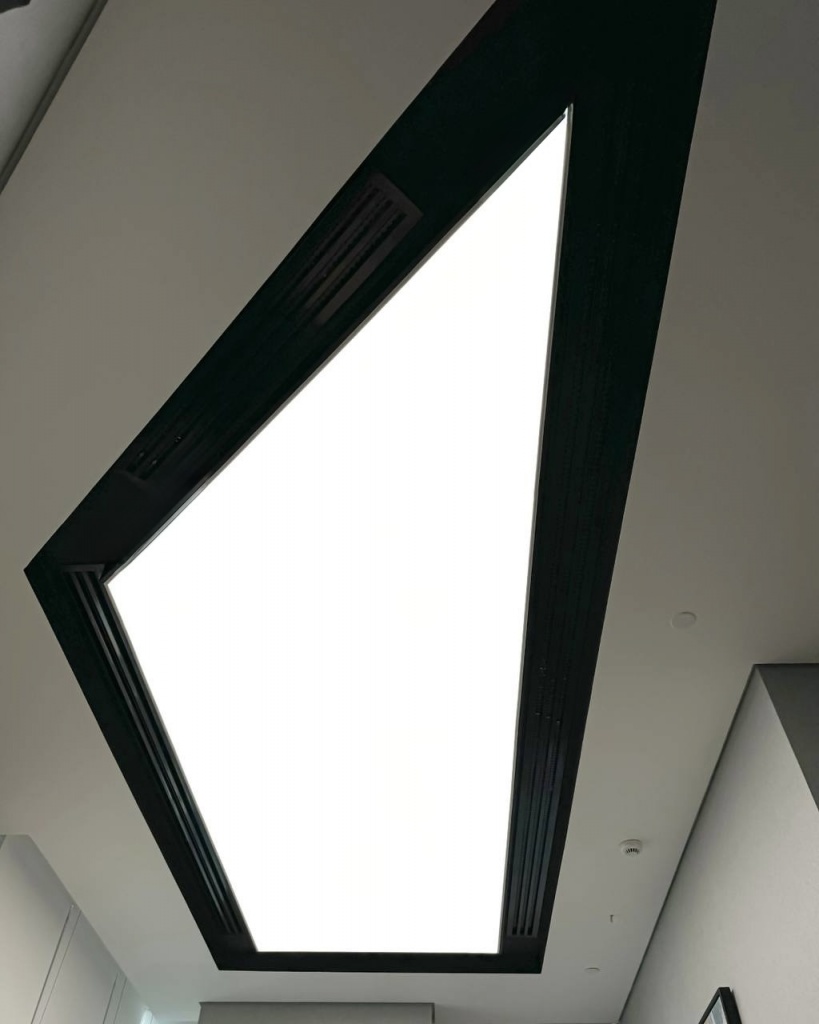 Backlit architectural ceiling lighting in Dubai – clean and glare-free LED illumination for modern interiors Backlit architectural ceiling lighting in Dubai – clean and glare-free LED illumination for modern interiors